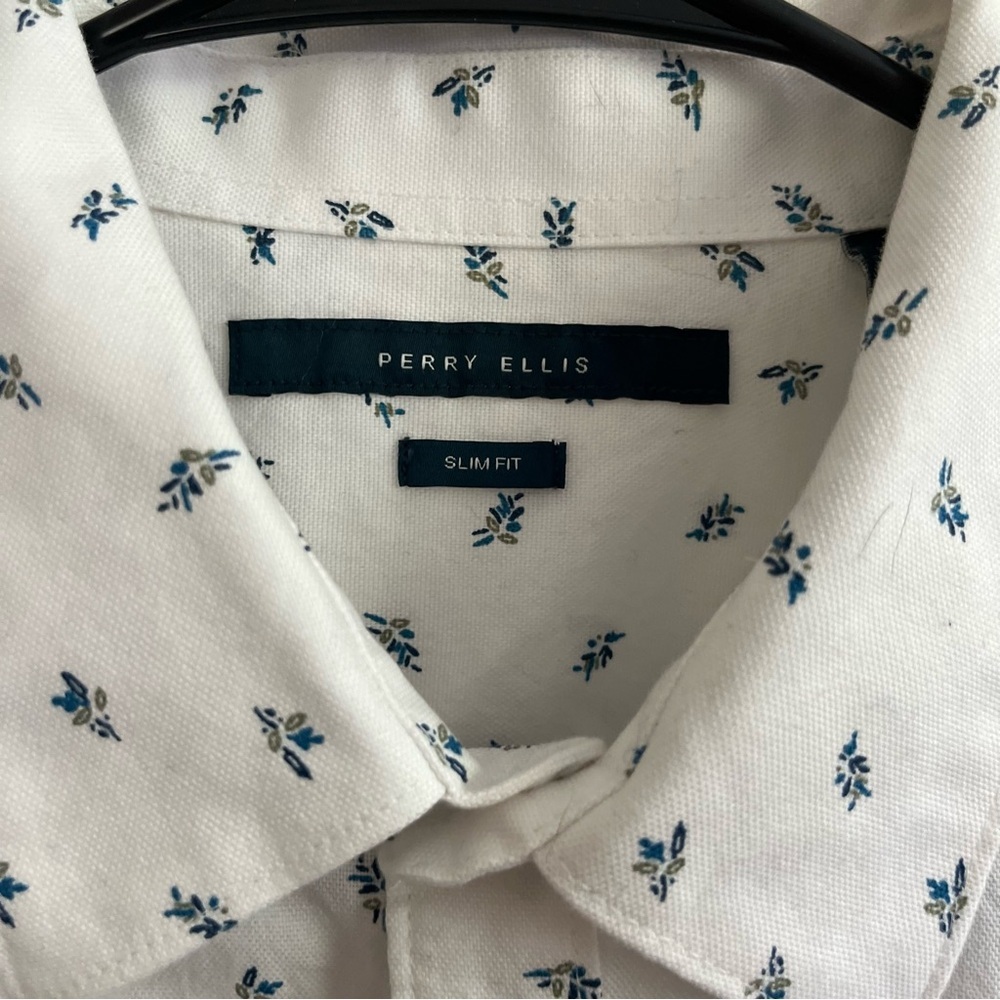 NWT Perry Ellis White Dress Shirt with Blue Pattern - Picture 4 of 5